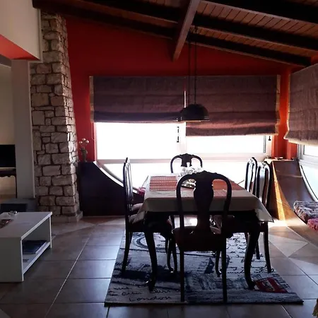 Petra Villa Pyrgi (Corfu)
